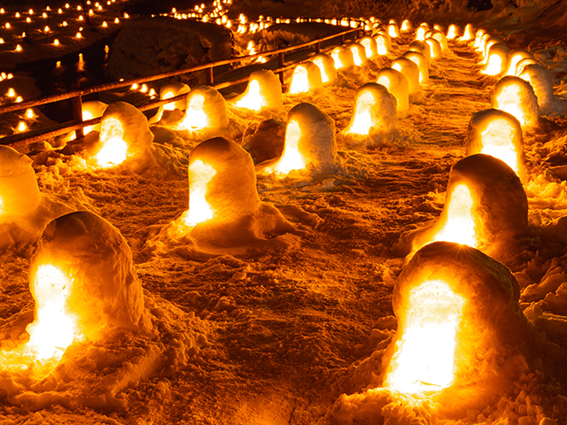 湯西川温泉かまくら祭