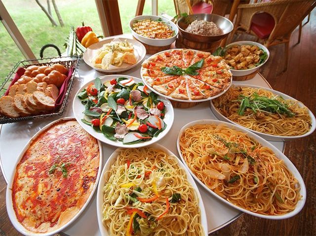 大谷資料館と季節のフルーツ狩り イタリアンビュッフェ食べ放題 佐野アウトレットでゆったりお買物 日帰りバスツアー バス市場 大谷資料館と季節のフルーツ狩り イタリアンビュッフェ食べ放題 佐野アウトレットでゆったりお買物 日帰りバスツアー バス市場