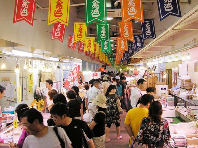 新宿発 静岡 富士山南麓をローカル電車で巡る 清水みなとクルーズ ランチビュッフェの日帰りバスツアー バス市場