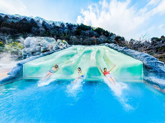 箱根小涌園ユネッサン 御殿場プレミアム アウトレットへ行く日帰りバスツアー バス市場